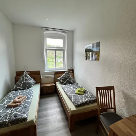 Πανσιόν Hoenel-hof 3*