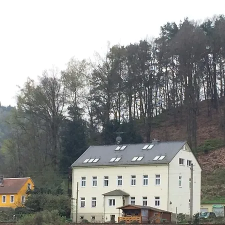 Casa de hóspedes Hoenel-hof 3*